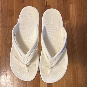 CROCS Classic White Sandals